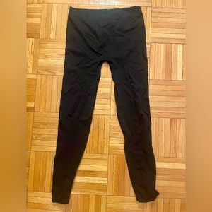 Sugarlips Cropped Leggings (black)